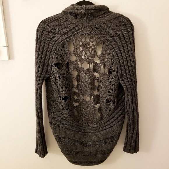 Romeo & Juliet couture grey open sweater - Picture 2 of 4